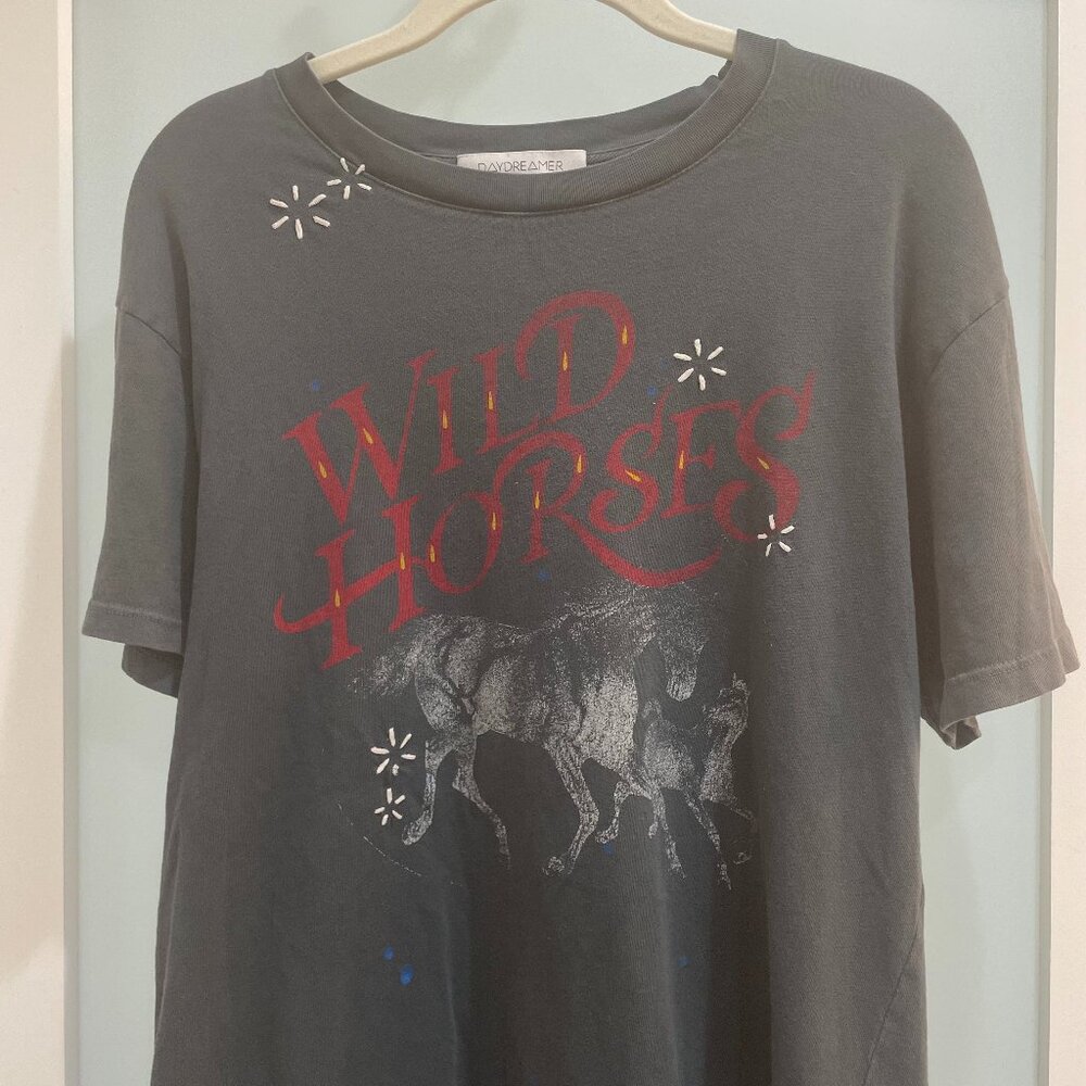 Daydreamer Wild Horses Tee Size Medium
